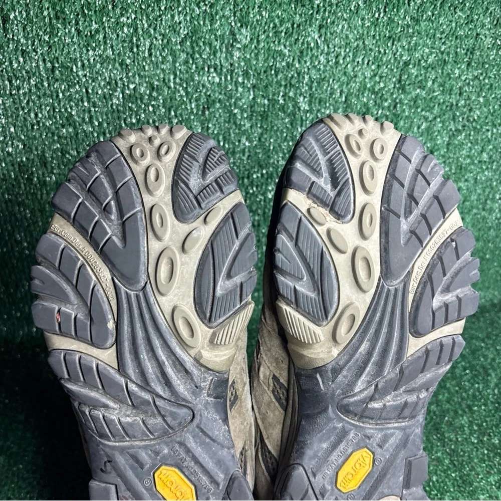 Merrell‎ Moab 2 Ventilator Hiking Shoes Mens Size 9 Brown Vibram Trail Outdoor